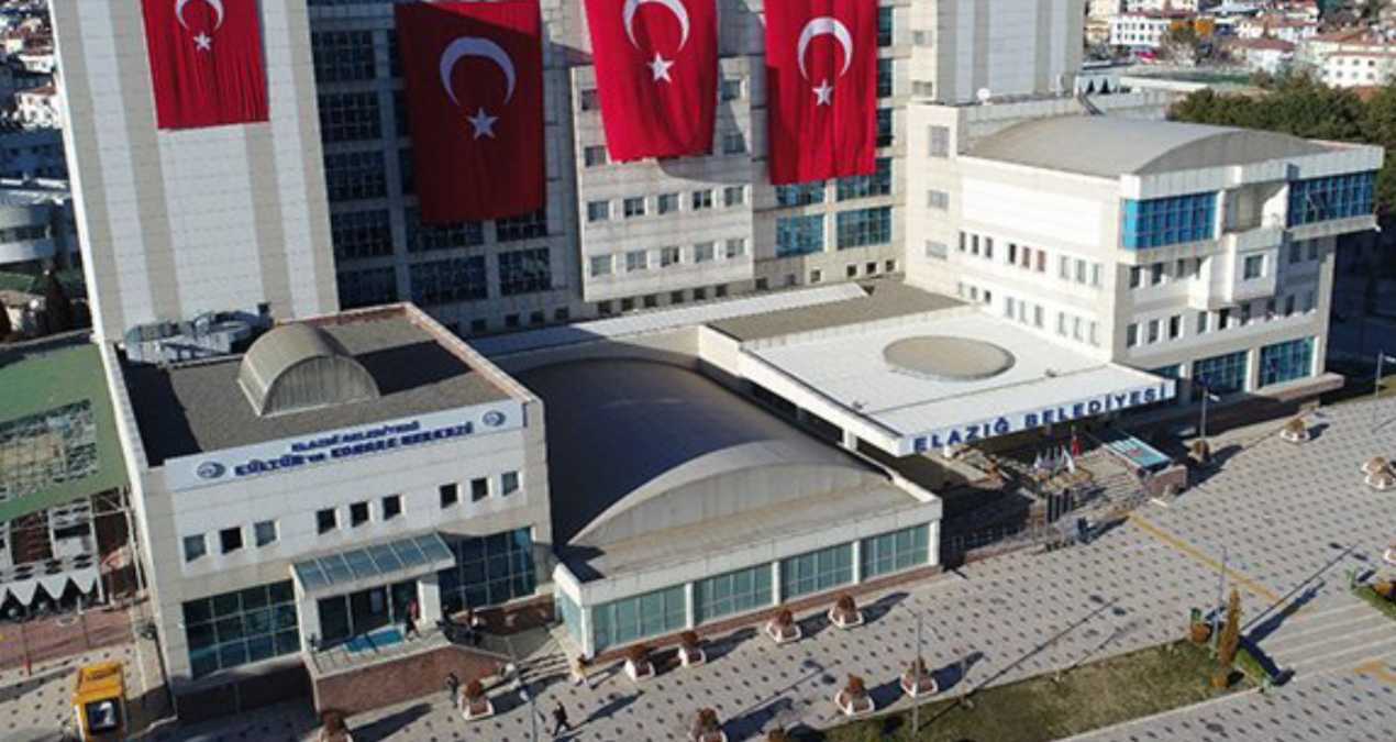 akpli belediyeden milyarlik borca ragmen arac alimi talebi pP2ARcas