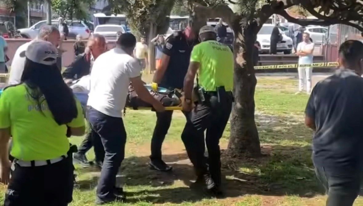 orduda korku dolu anlar tartistigi kisiye kursun yagdirdi WBnX535d