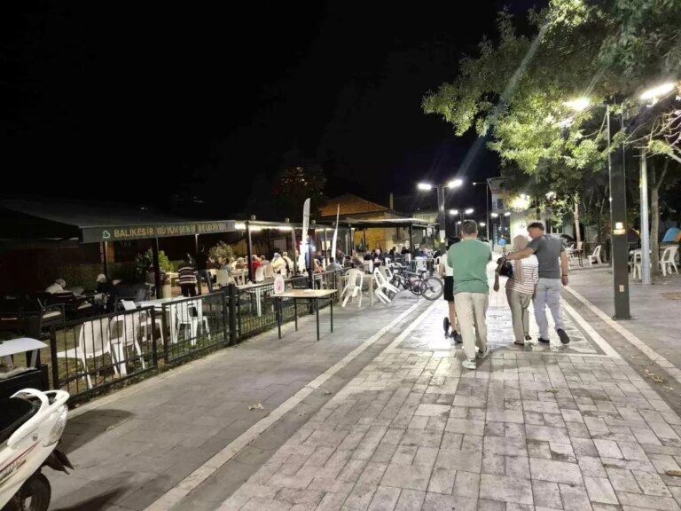 sindirgida artcilar devam ediyor Nxi34MKc