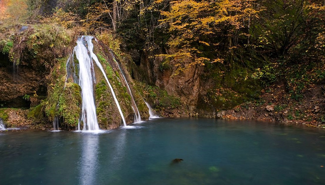 saray selalesinde sonbahar guzelligi gorsel solen yaratiyor XaeVGki4.jpg