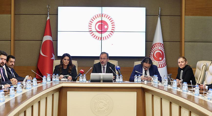 mehmet muharrem kasapoglu tum yapilan hizmetlerin engelsiz olmasindan yanayiz JZAKwSLI.jpg